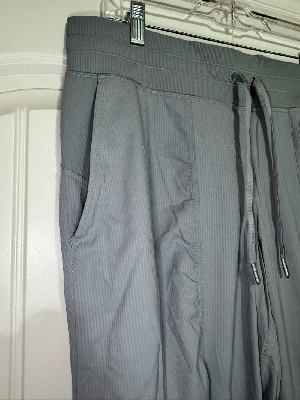 Lululemon Dance Studio Mid-Rise Jogger Full Length in Rhino Grey Size 12